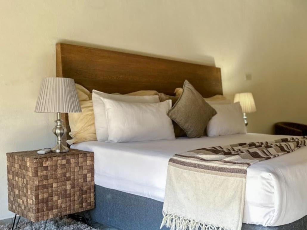 63 On Nyala, Lodge Venue & Conference Pyramid المظهر الخارجي الصورة