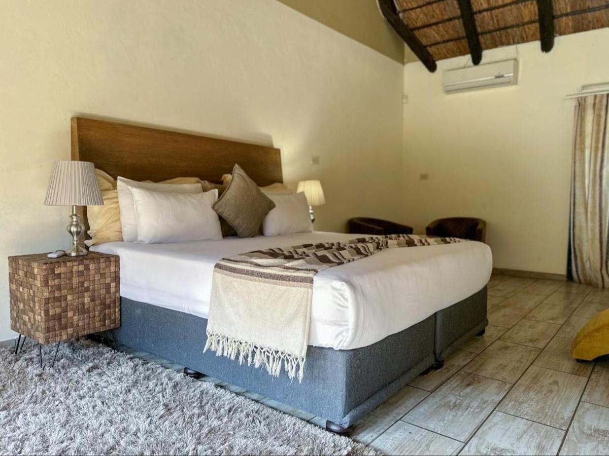 63 On Nyala, Lodge Venue & Conference Pyramid المظهر الخارجي الصورة